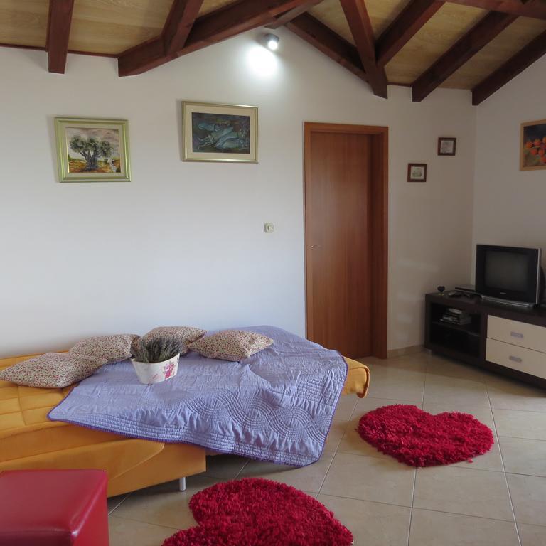 Apartmani Rita Milna  Extérieur photo